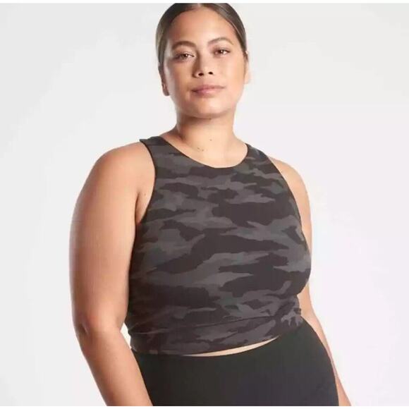 Athleta Camo Conscious Crop Printed D-DD Size 2X NWT Barre Yoga Pilates Gorpcore - Picture 1 of 6